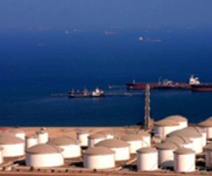 В Эмиратах пожар на крупнейшем нефтехранилище