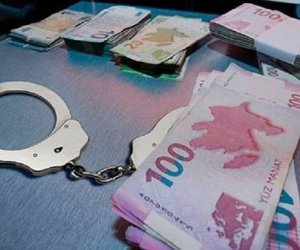 Qohumunun 28 min manatını oğurlamaqda şübhəli bilinən şəxs saxlanılıb