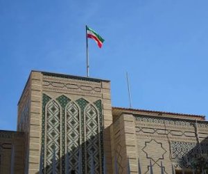 Катар гонит иранских дипломатов