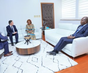 Azərbaycan nümayəndə heyəti Kot-d&rsquo;İvuara səfər edib