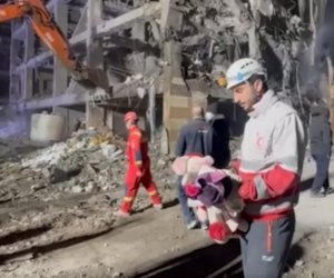 Tehranda yaşayış binaları atəşə tutulub, 40 nəfər həlak olub