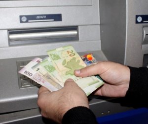 Ölkə üzrə mart pensiyaları qrafikdən əvvəl ödənilib