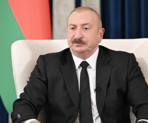 
Azərbaycan Prezidenti: Biz bu gün beynəlxalq diqqətin çatışmamasından əziyyət çəkirik