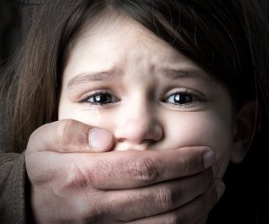 
Uşaqlarda aşkarlanan zorakılıq əlamətləri barədə məlumat verilməməsinə görə cərimə tətbiq olunacaq