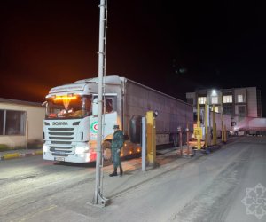 Rusiyadan İrana göndərilən humanitar yardım Azərbaycan sərhədindən yola salınıb - Yenilənib