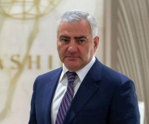 Суд в Армении продлил срок домашнего ареста Карапетяна