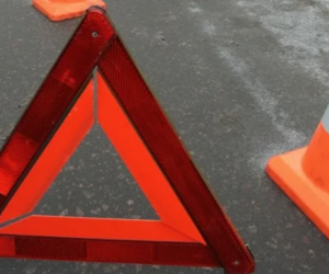 Bərdədə minik və yük avtomobilləri toqquşub, ölən var