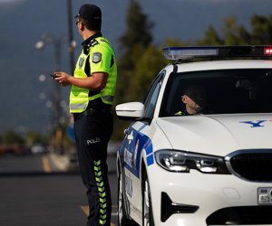 Yol polisi həftəsonu səfərə çıxan sürücülərə müraciət edib