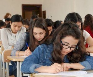 Bu gün 62 mindən çox şagird buraxılış imtahanı verəcək