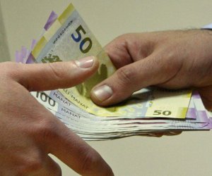 Martın bütün sosial ödənişləri qrafikdən əvvəl başa çatdırılıb