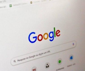 "Google" süni intellekt əsaslı tibbi məsləhət funksiyasını dayandırıb