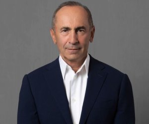 Koçaryan Baş nazirliyə namizəd oldu