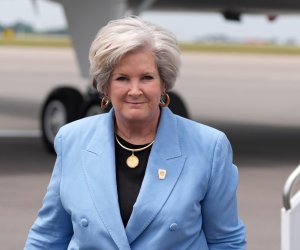 У главы администрации Трампа рак