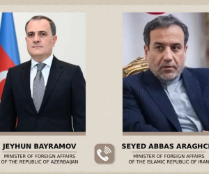 Байрамов обсудил с Аракчи войну в Иране