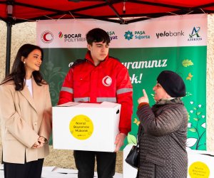 
Yelo Bank shares holiday joy with underprivileged families