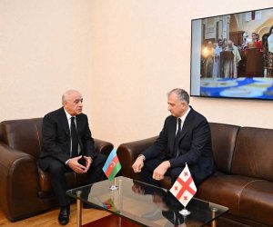 Али Асадов соболезнует в посольстве Грузии