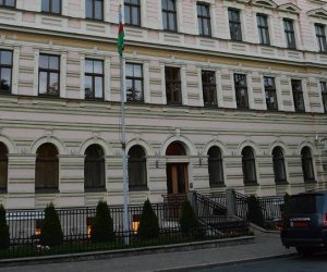 Посольство Азербайджана в Латвии приостанавливает работу на праздники