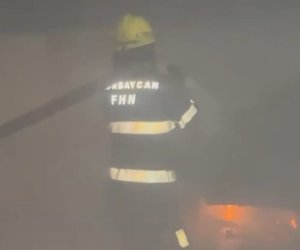 Kürdəmirdə &ldquo;Mercedes&rdquo; yanıb