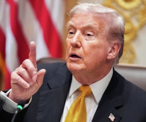 

Трамп: Скоро вы узнаете, что будет с ультиматумом по электростанциям
