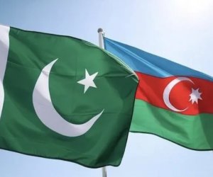 
Azərbaycan XİN Pakistan xalqını təbrik edib