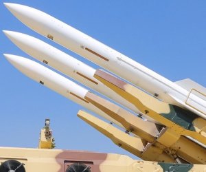 İranın təxminən 1 000 ballistik raketi qalıb