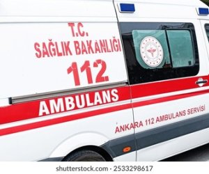 В Чанаккале перевернулся микроавтобус со школьниками