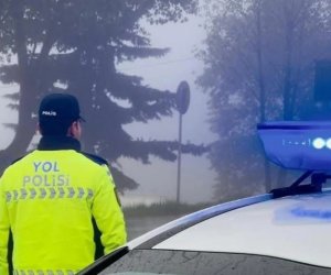 Yol polisi yağıntılı hava şəraiti ilə bağlı sürücülərə müraciət edib