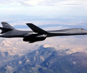 США перебрасывают тяжелые бомбардировщики в Британию