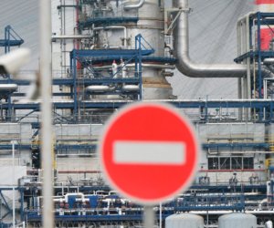 Россия запрещает экспорт бензина