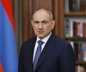 Пашинян планирует совершить поездку в Россию