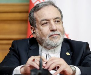 İranın xarici işlər naziri Azərbaycana təşəkkür edib