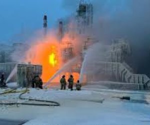 В российском порту "Усть-Луга" возник пожар после атаки дрона