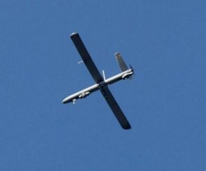 Неизвестный беспилотник подлетел к самолету Трампа