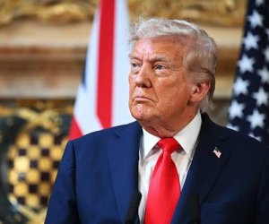 Трамп угрожает новым страшнейшим ударом по Ирану