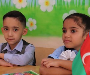 Bakıda I sinfə qəbulda prioritet tətbiq olunacaq məktəblərin siyahısı açıqlanıb