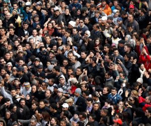 Сирийцы протестуют