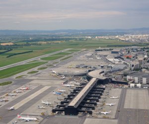 Еще одна европейская страна закрыла небо для американцев