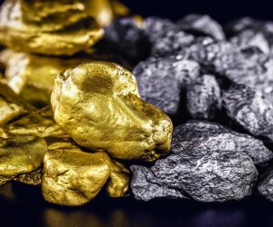 Qızıl və gümüş ucuzlaşır