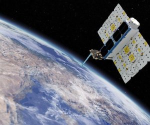 Американские спутники не будут показывать войну в Иране