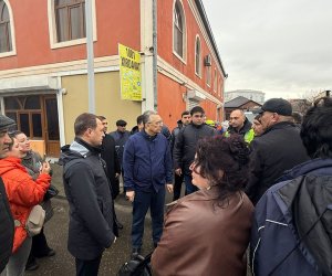 Eldar Əzizov Keşləyə gedib