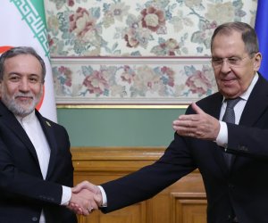 Lavrov və Əraqçi arasında telefon danışığı olub