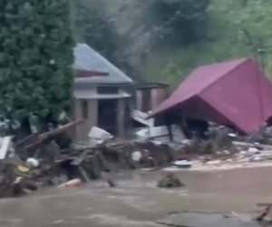 Pakistanda daşqınlar nəticəsində ölənlərin sayı 45-ə çatıb