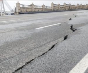 Bibiheybət yolunda torpaq sürüşməsinin olduğu ərazi nəzarətdə saxlanılır - BİRGƏ MƏLUMAT