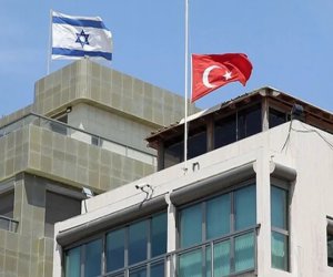 İstanbulda İsrail Konsulluğunun yaxınlığında atəş səsləri eşidilib, ölən və xəsarət alan var