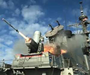 ВМС США запросили $5,33 млрд на закупку зенитных и крылатых ракет