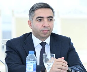 Zaur Əliyev nazir müavini təyin olunub
