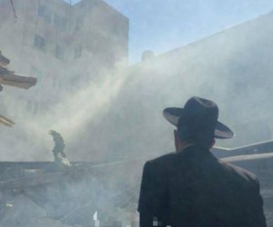 Tehrandakı sinaqoq bombalanıb