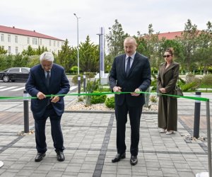 
Prezident Milli Aviasiya Akademiyasında Beynəlxalq Təlim Mərkəzinin açılışında iştirak edib