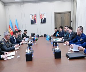 Замминистра обороны Казахстана в Азербайджане