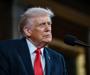 Трамп о переговорах с Ираном: &laquo;Мы побеждаем&raquo; - Oбновлено